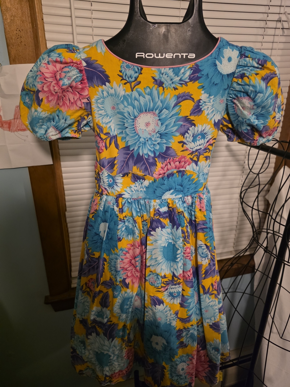 Vintage Wee Clancy Girls Size 8 Dress Floral Puff Sleeve Button Front Belted USA
